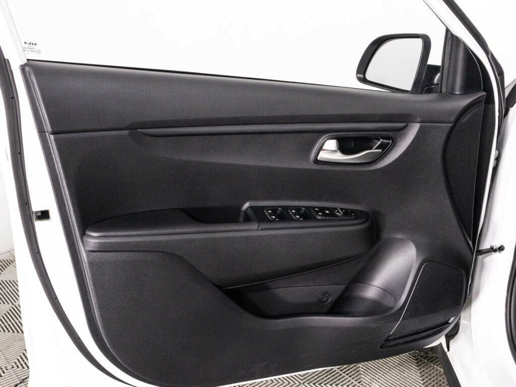 Б/У Киа Рио 2022 года. Фото: #23