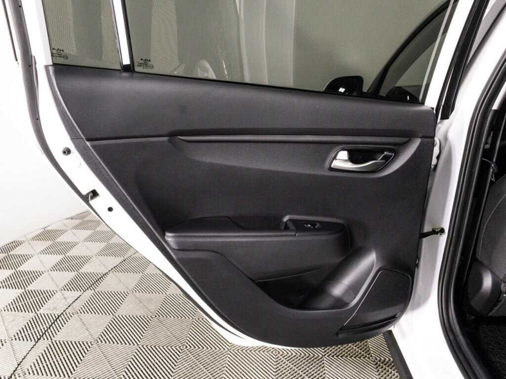 Б/У Киа Рио 2022 года. Фото: #24