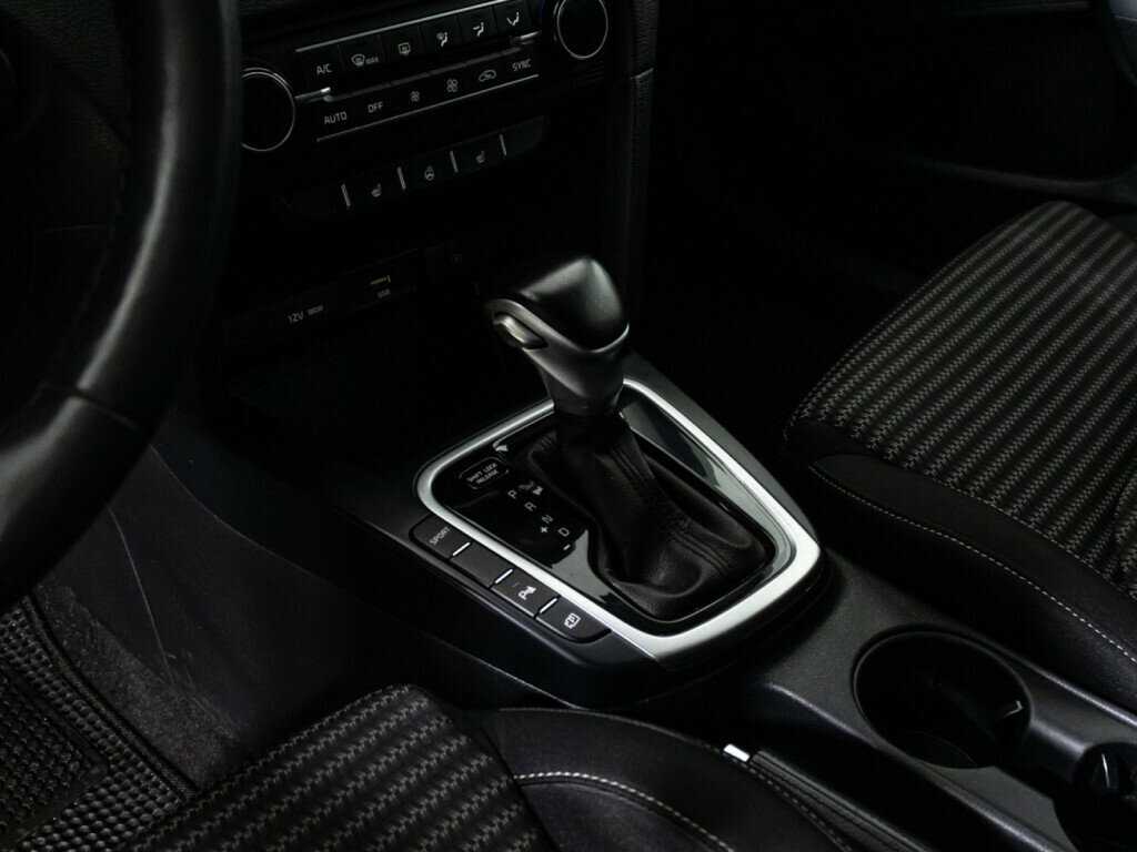 Б/У Киа Сид 2021 года. Фото: #16