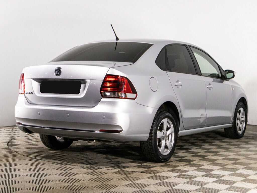 Б/У Фольксваген Поло 2016 года. Фото: #4