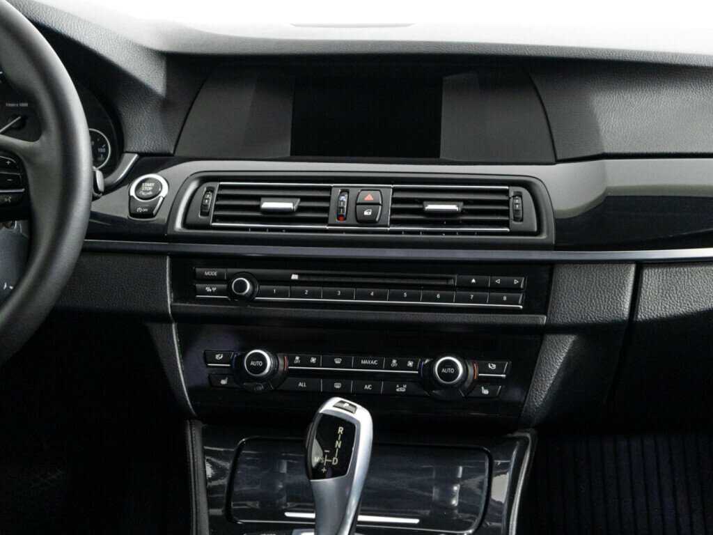 Б/У БМВ 5 серии 2013 года. Фото: #13