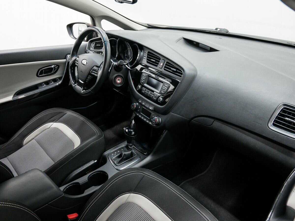 Б/У Киа Сид 2014 года. Фото: #7