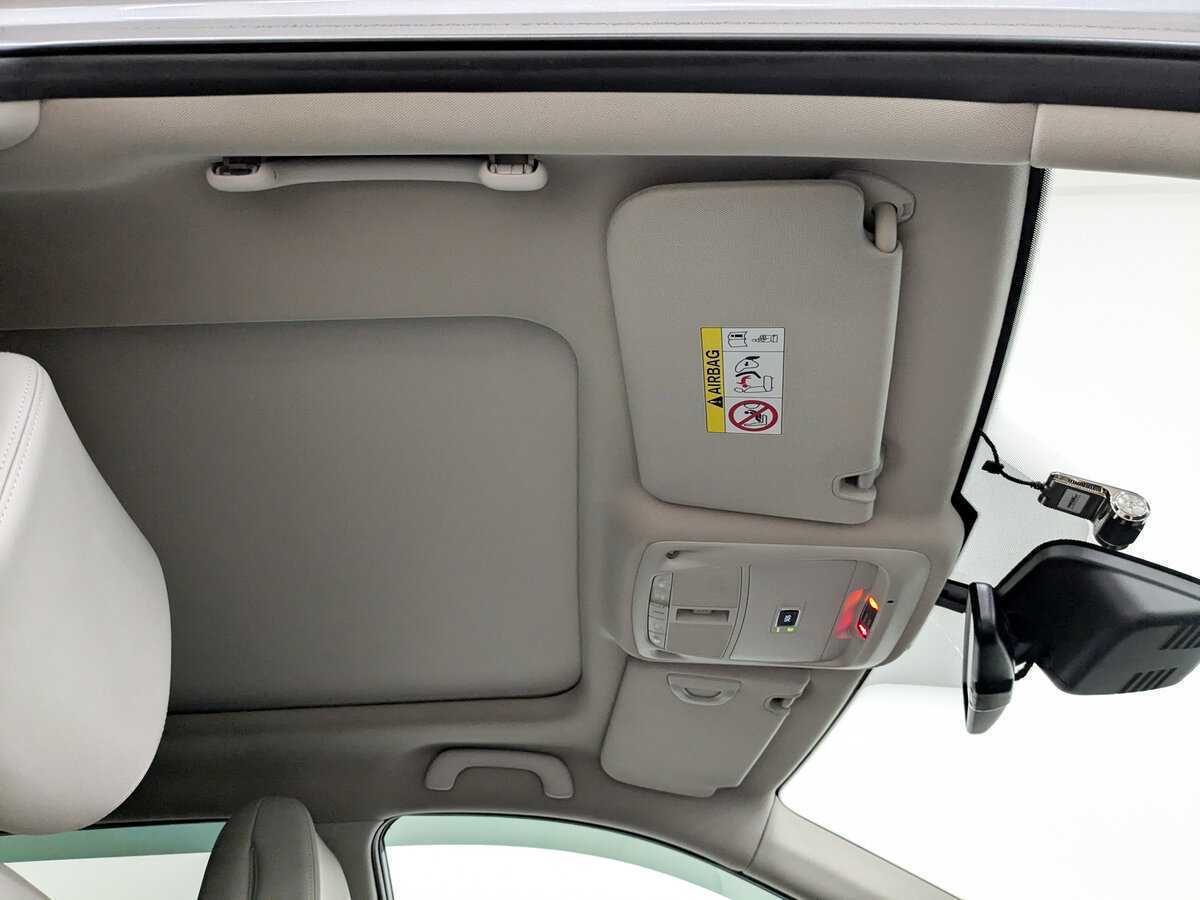 Б/У Рено Колеос 2017 года. Фото: #22