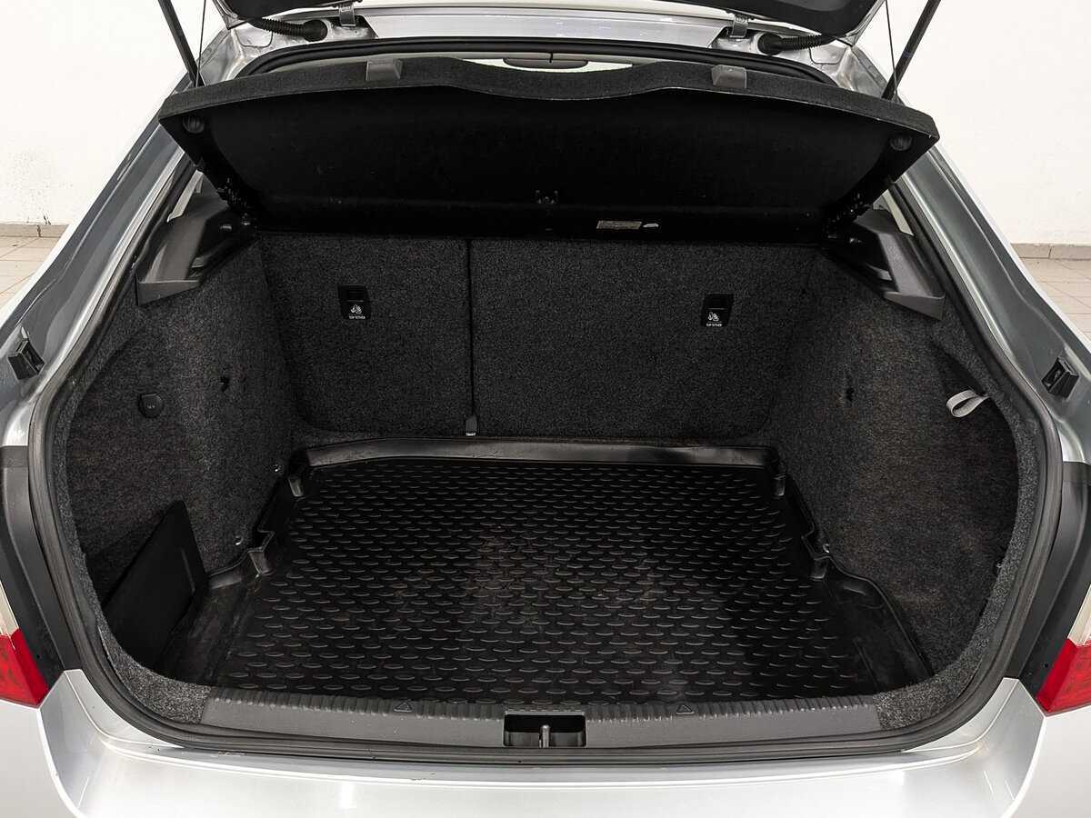 Б/У Шкода Октавия 2016 года. Фото: #9