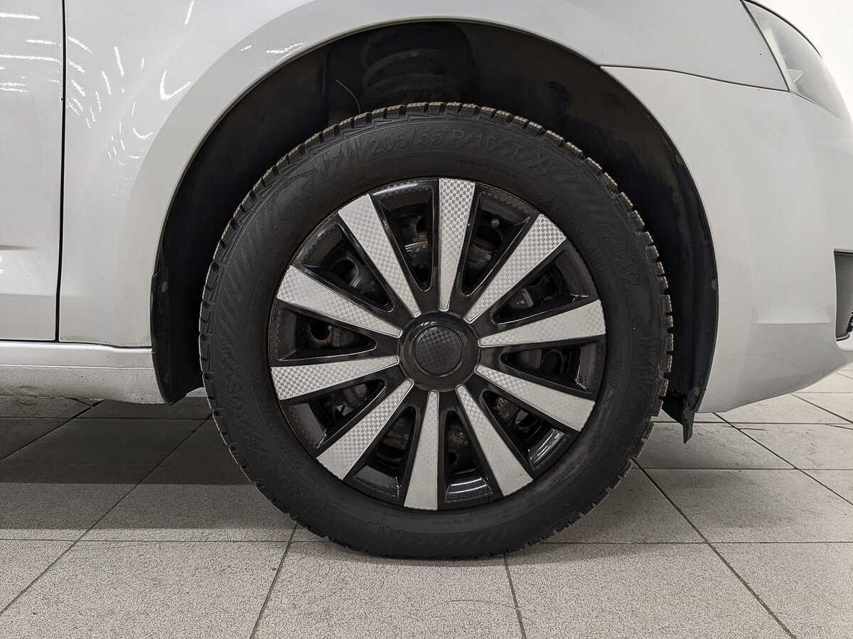 Б/У Шкода Октавия 2016 года. Фото: #11