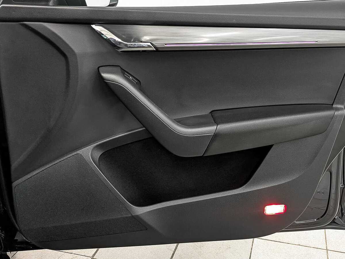 Б/У Шкода Октавия 2019 года. Фото: #22