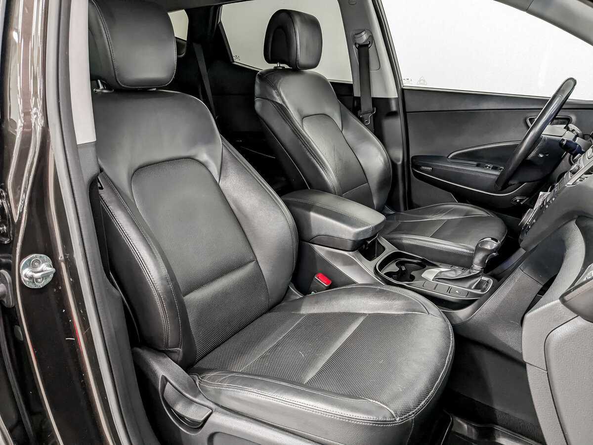 Б/У Хендай Санта Фе 2015 года. Фото: #19