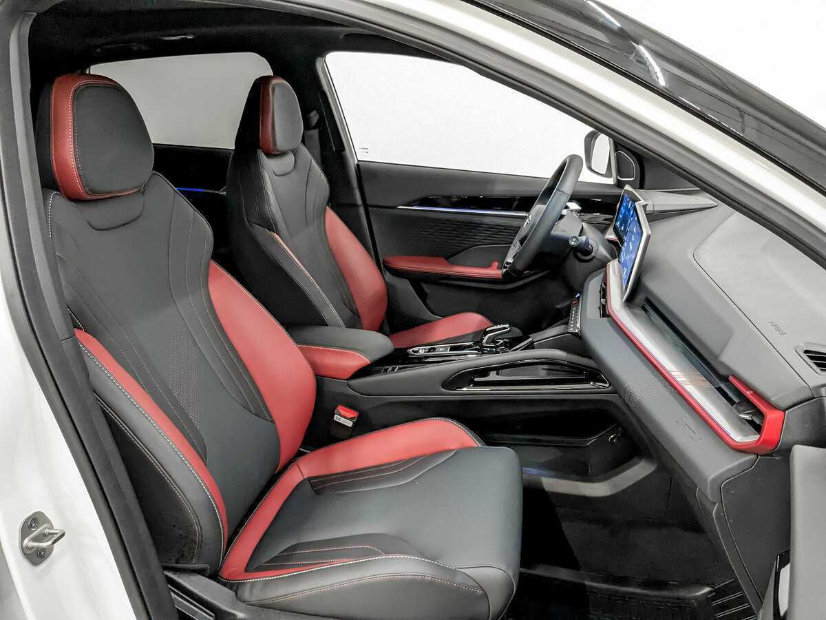 Б/У Джили Кулрэй 2024 года. Фото: #19