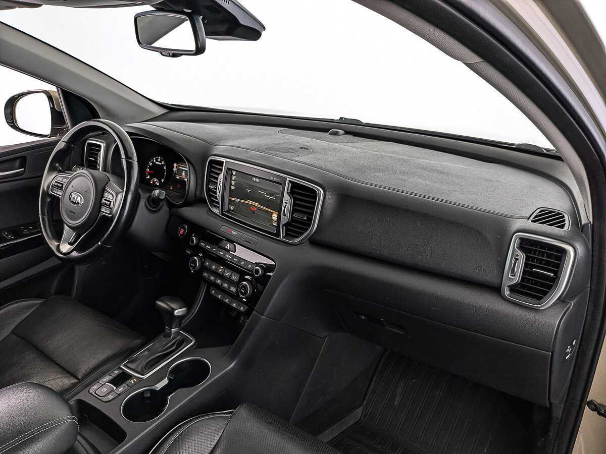 Б/У Киа Спортейдж 2018 года. Фото: #10