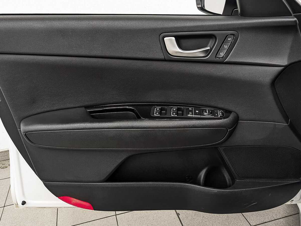 Б/У Киа Оптима 2020 года. Фото: #18