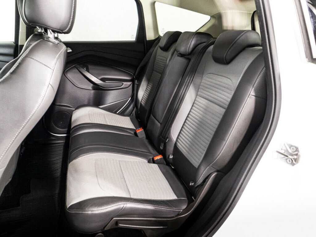 Б/У Форд Куга 2017 года. Фото: #9