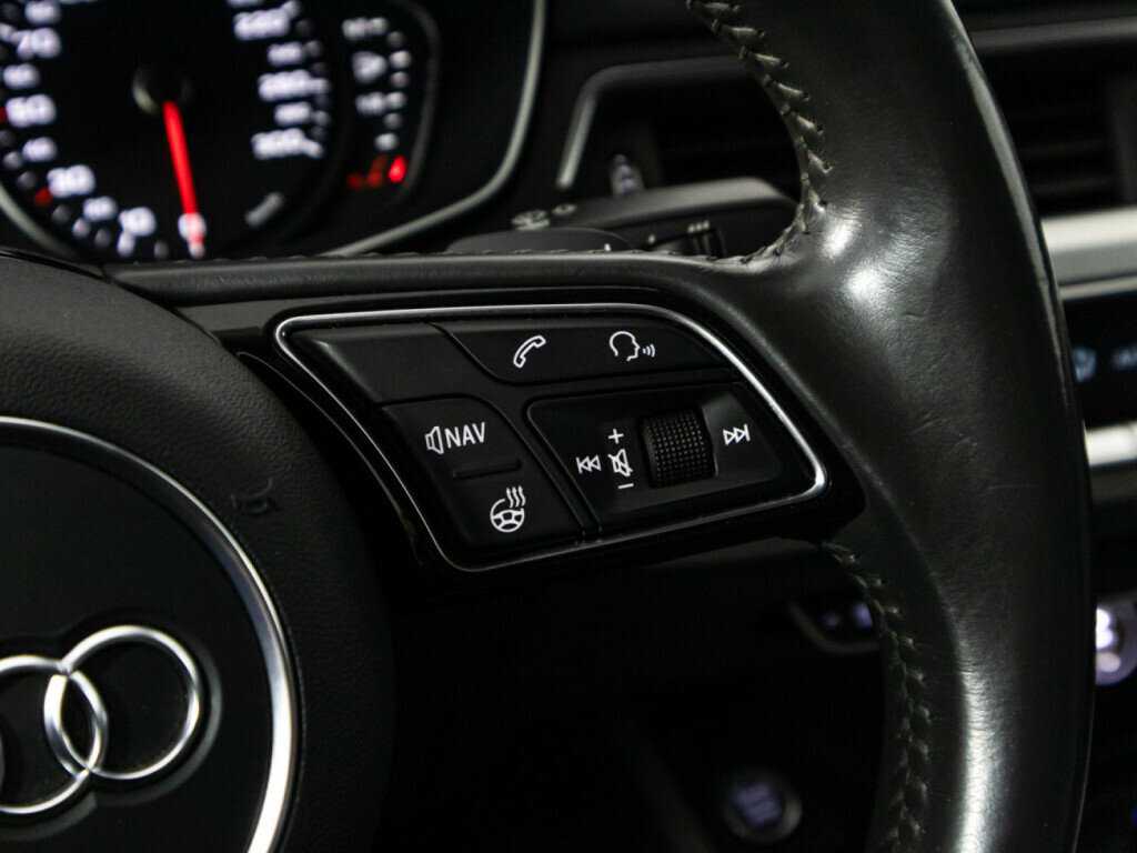 Б/У Ауди А4 2015 года. Фото: #17