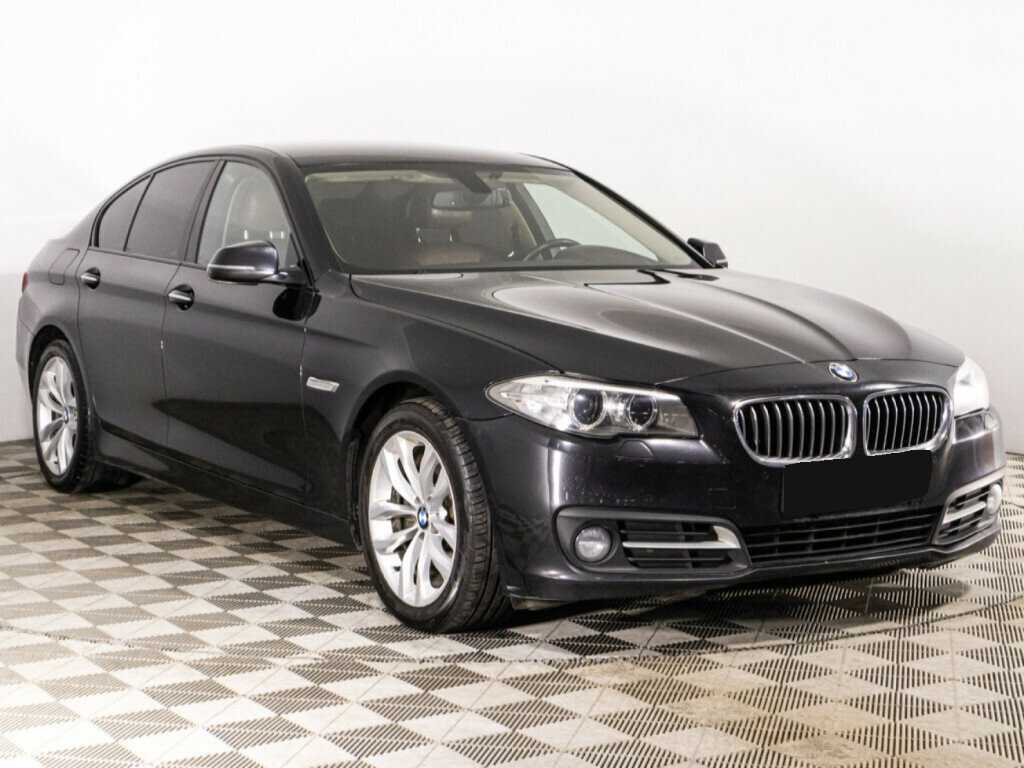 Б/У БМВ 5 серии 2015 года. Фото: #2