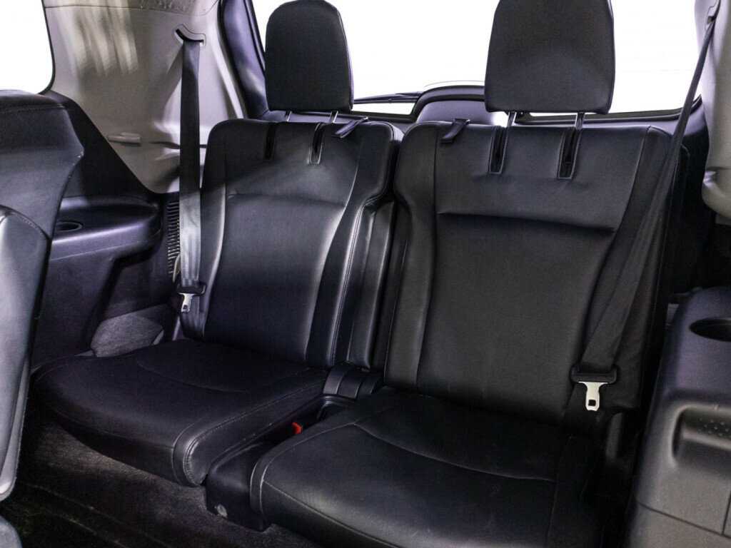 Б/У Тойота Хайлэндер 2012 года. Фото: #14