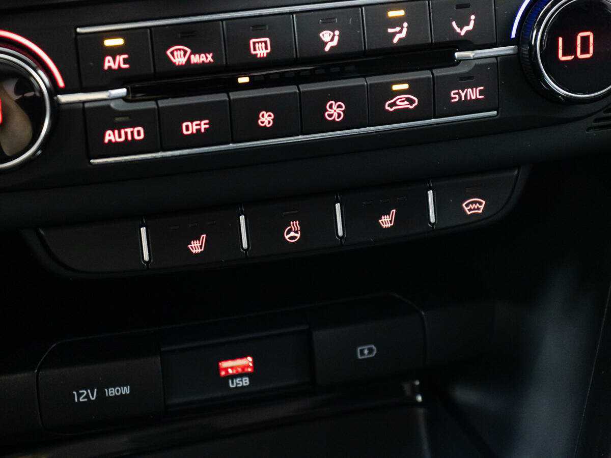 Б/У Киа Сид 2020 года. Фото: #17