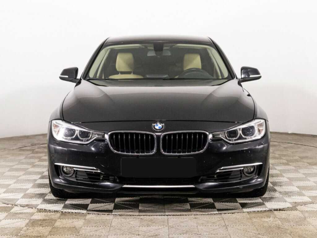 Б/У БМВ 3 серии 2012 года. Фото: #1