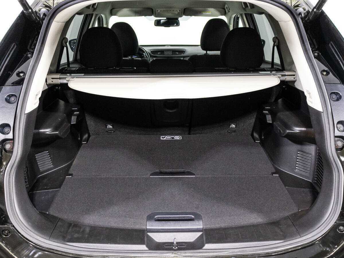 Б/У Ниссан Икс-Трейл 2019 года. Фото: #14