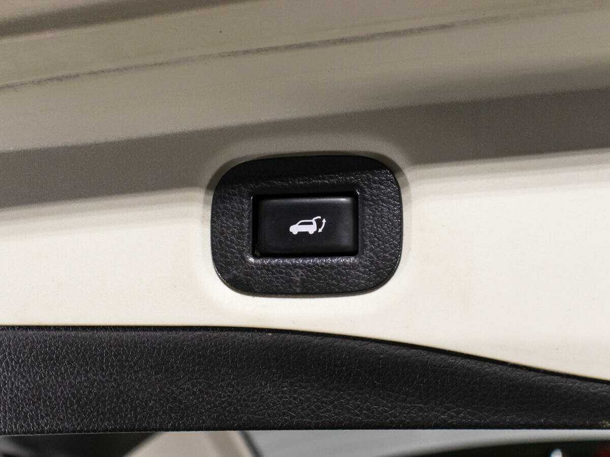 Б/У Ниссан Икс-Трейл 2019 года. Фото: #15