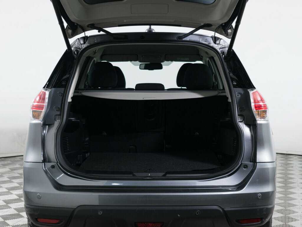 Б/У Ниссан Икс-Трейл 2017 года. Фото: #6