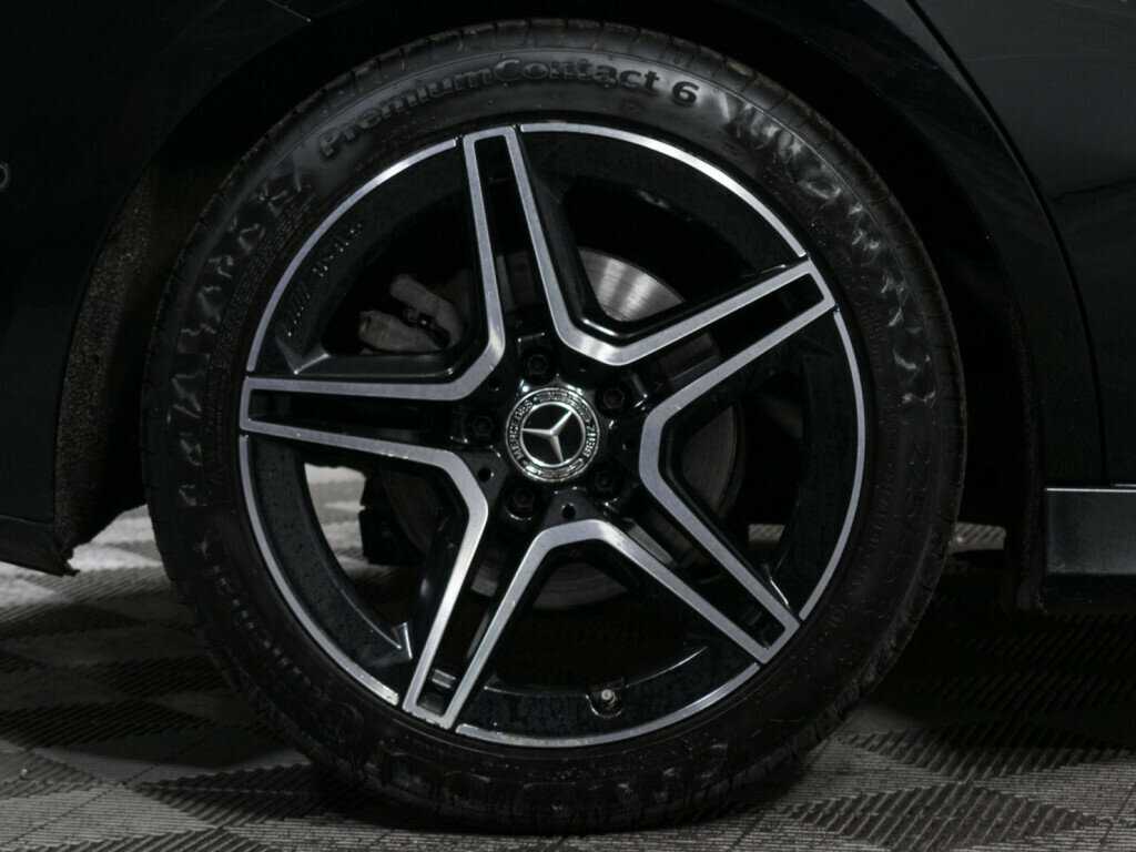 Б/У Мерседес-Бенц А-Класс 2018 года. Фото: #17