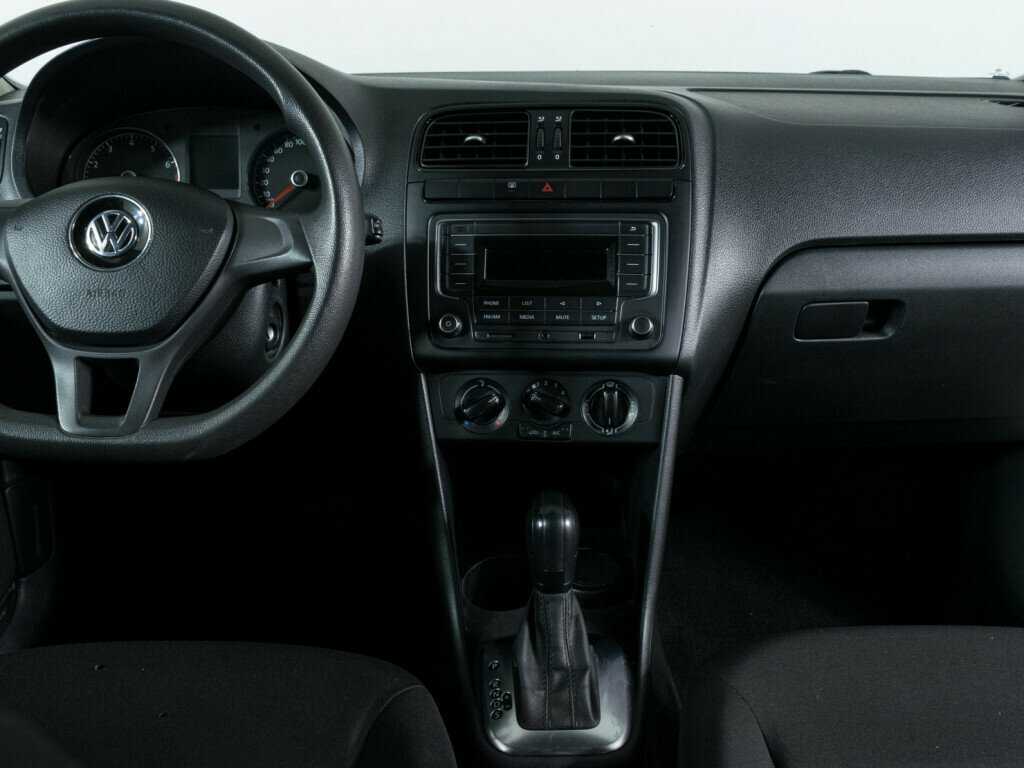 Б/У Фольксваген Поло 2019 года. Фото: #8