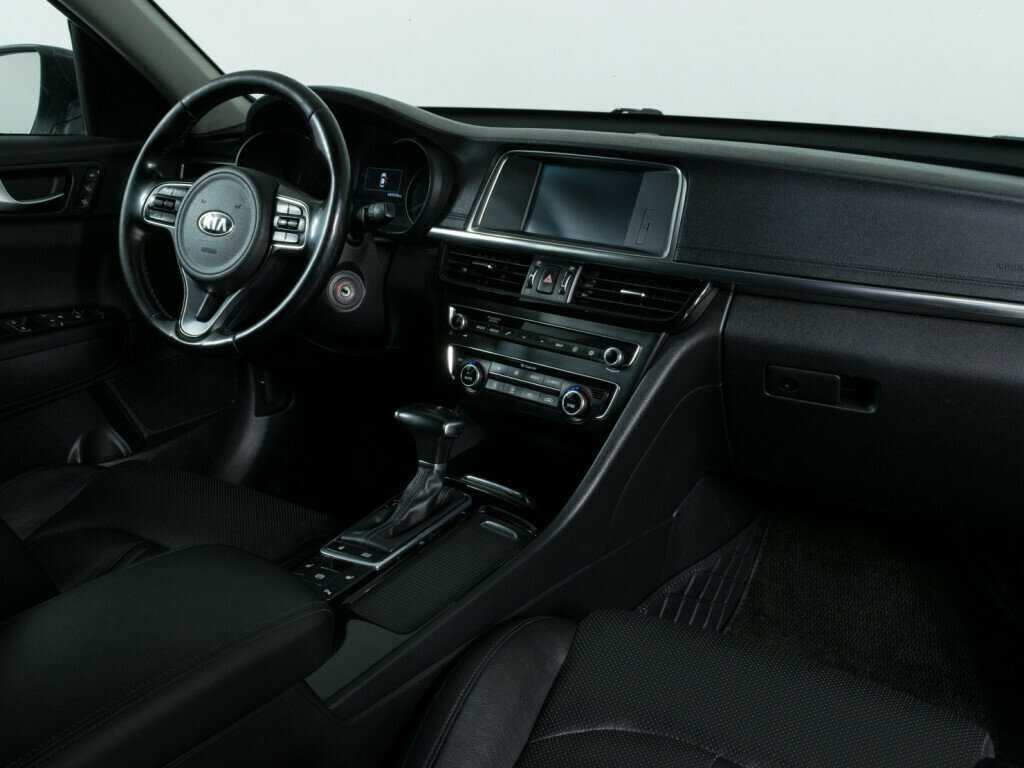 Б/У Киа Оптима 2016 года. Фото: #7