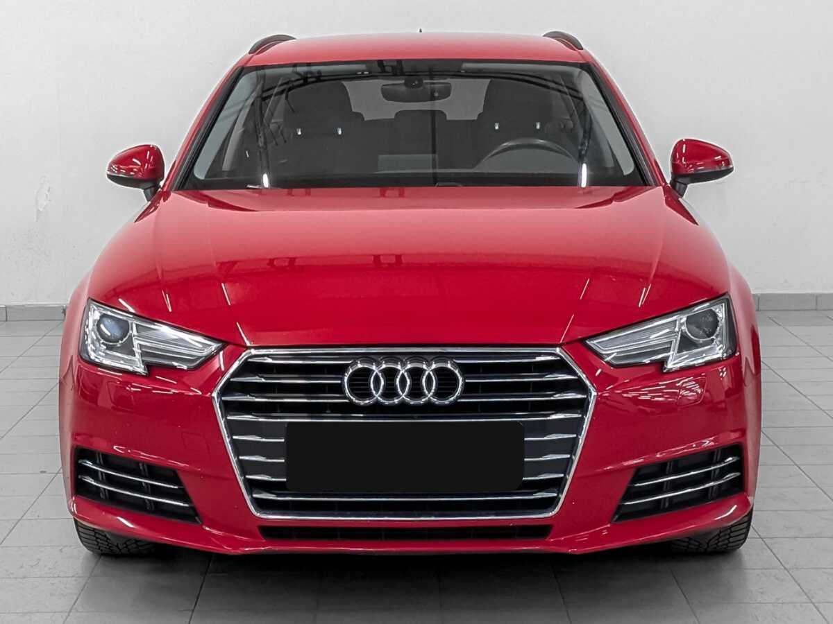 Б/У Ауди А4 2017 года. Фото: #1