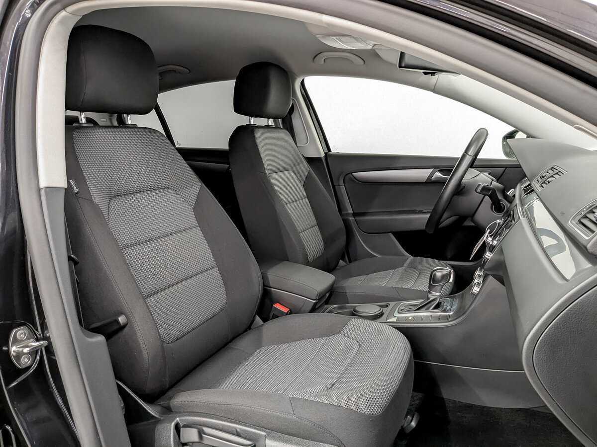 Б/У Фольксваген Пассат 2012 года. Фото: #20