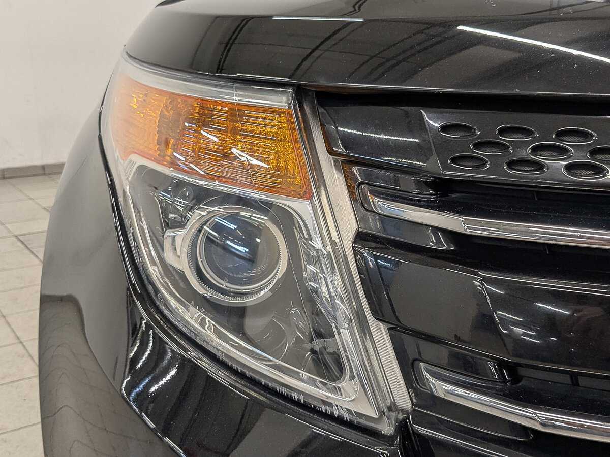 Б/У Форд Експлорер 2014 года. Фото: #10