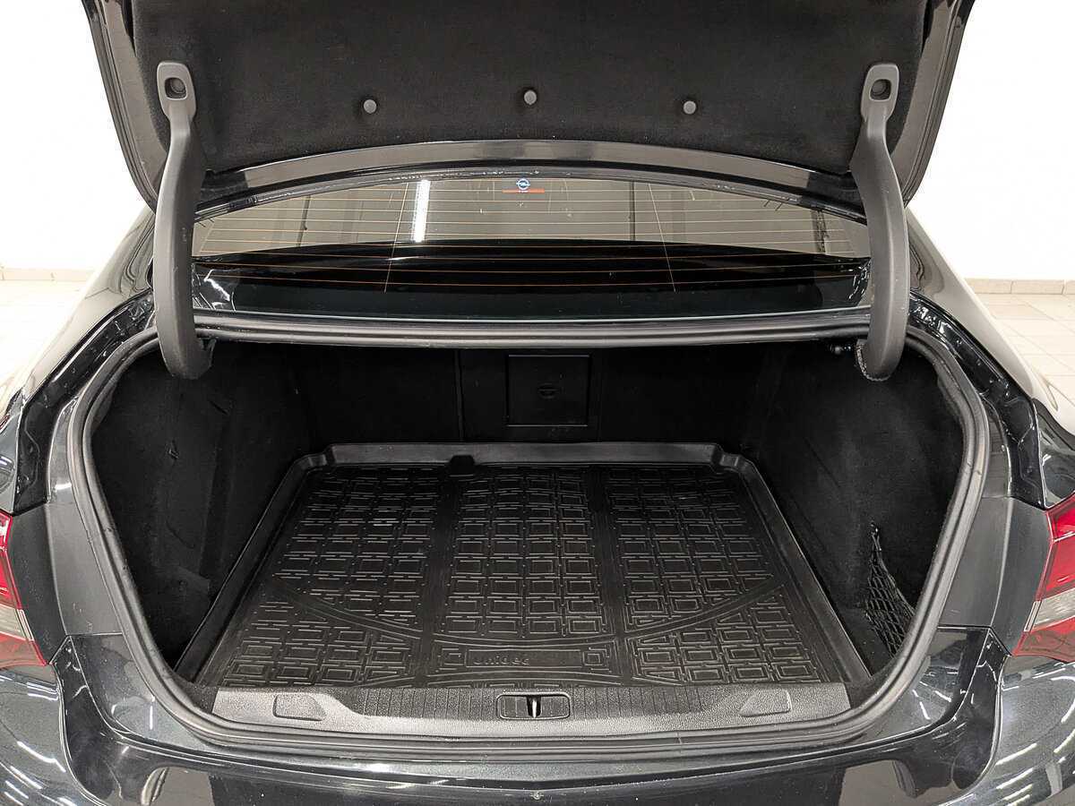 Б/У Опель Астра 2014 года. Фото: #9