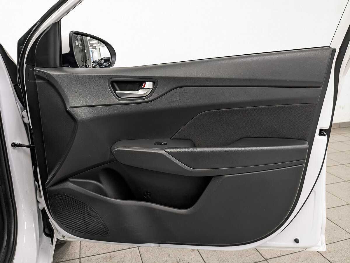 Б/У Хендай Солярис 2021 года. Фото: #22