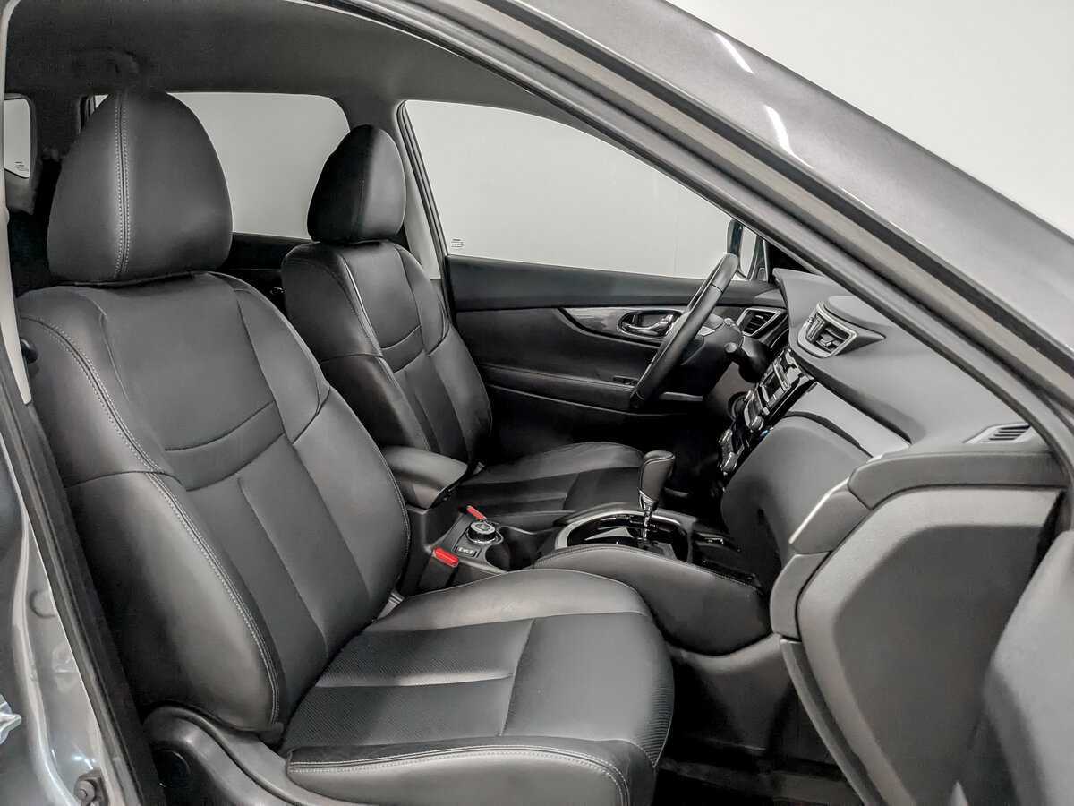 Б/У Ниссан Икс-Трейл 2017 года. Фото: #19