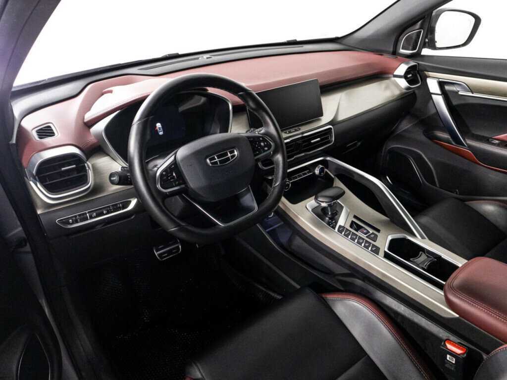 Б/У Джили Кулрэй 2023 года. Фото: #10