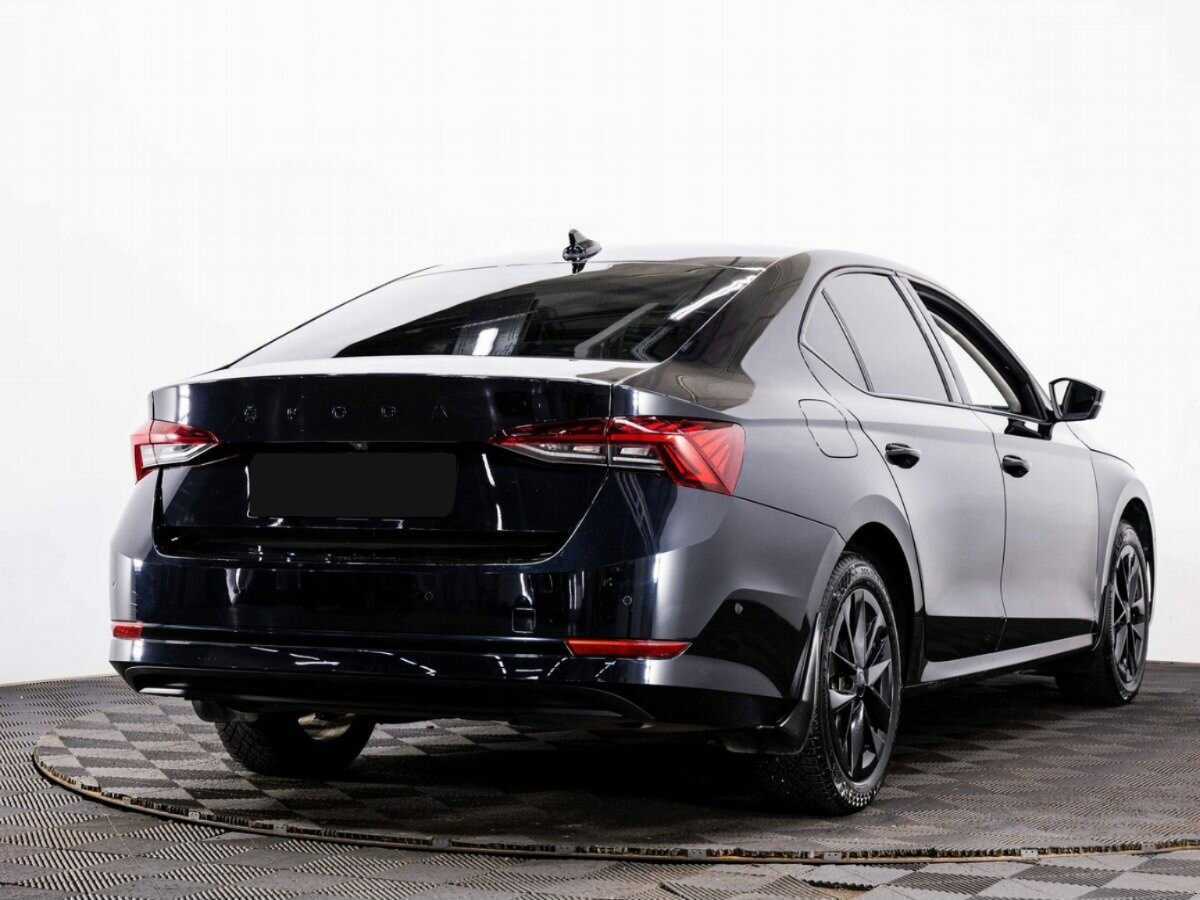 Б/У Шкода Октавия 2020 года. Фото: #5