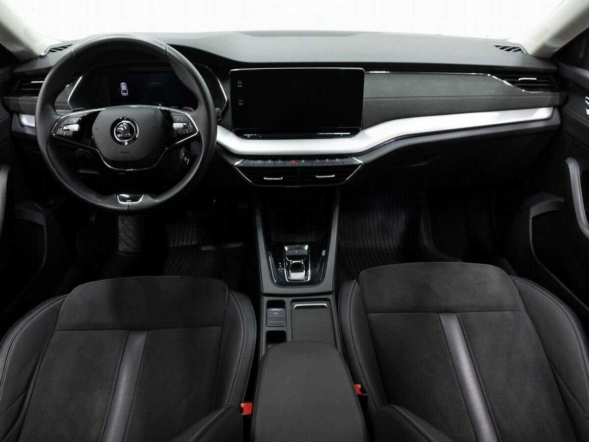 Б/У Шкода Октавия 2020 года. Фото: #12