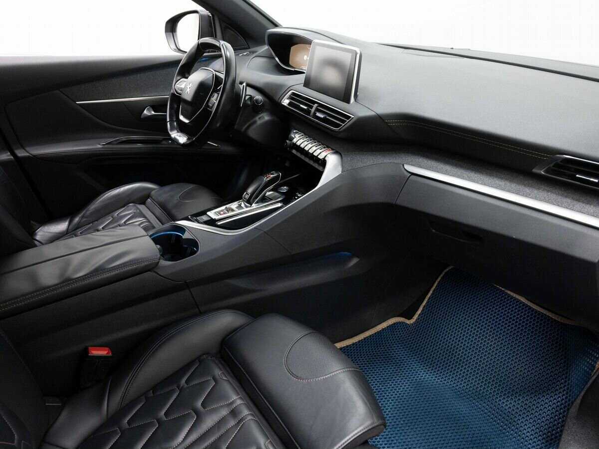 Б/У Пежо 5008 2018 года. Фото: #12