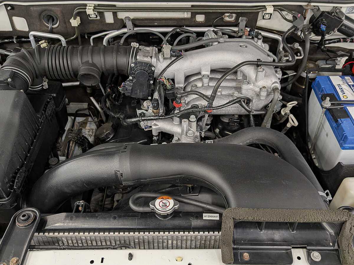 Б/У Митсубиши Паджеро 2015 года. Фото: #8