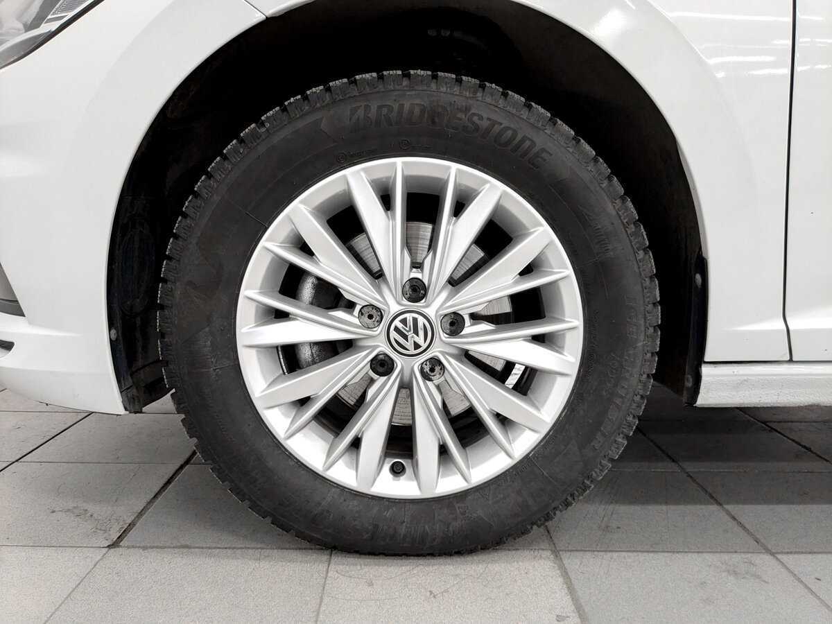 Б/У Фольксваген Джетта 2020 года. Фото: #17