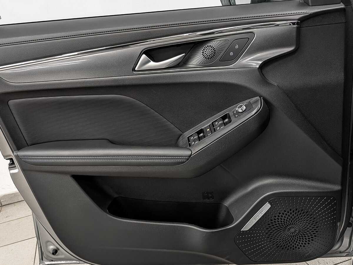 Б/У Хавал Джолион 2023 года. Фото: #18