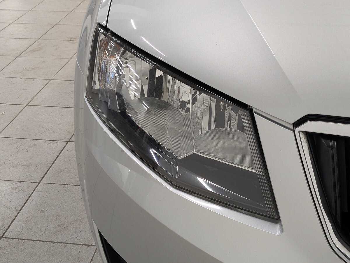 Б/У Шкода Октавия 2016 года. Фото: #10