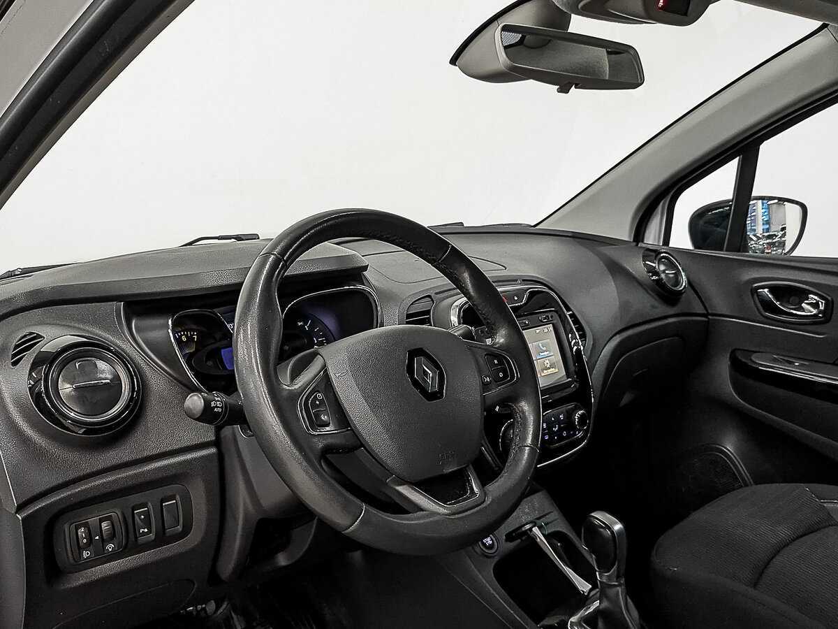 Б/У Рено Каптюр 2017 года. Фото: #12