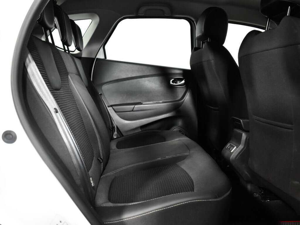 Б/У Рено Каптюр 2020 года. Фото: #9