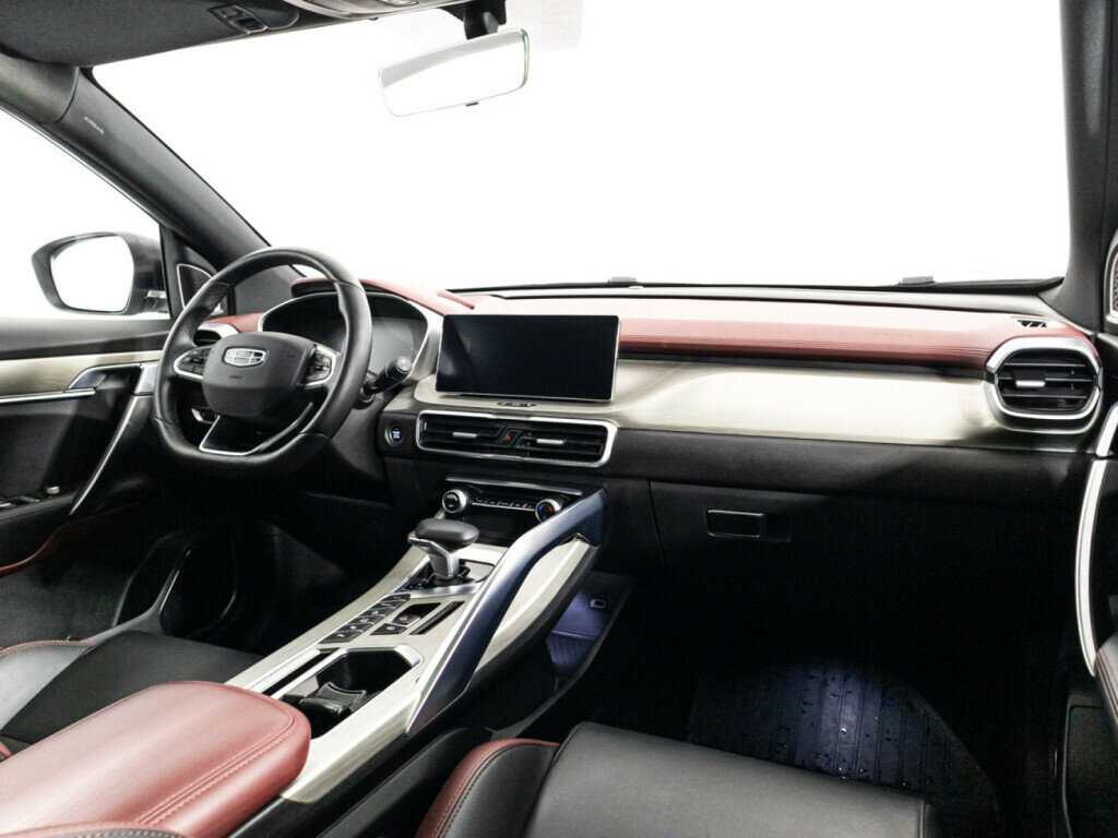 Б/У Джили Кулрэй 2023 года. Фото: #8