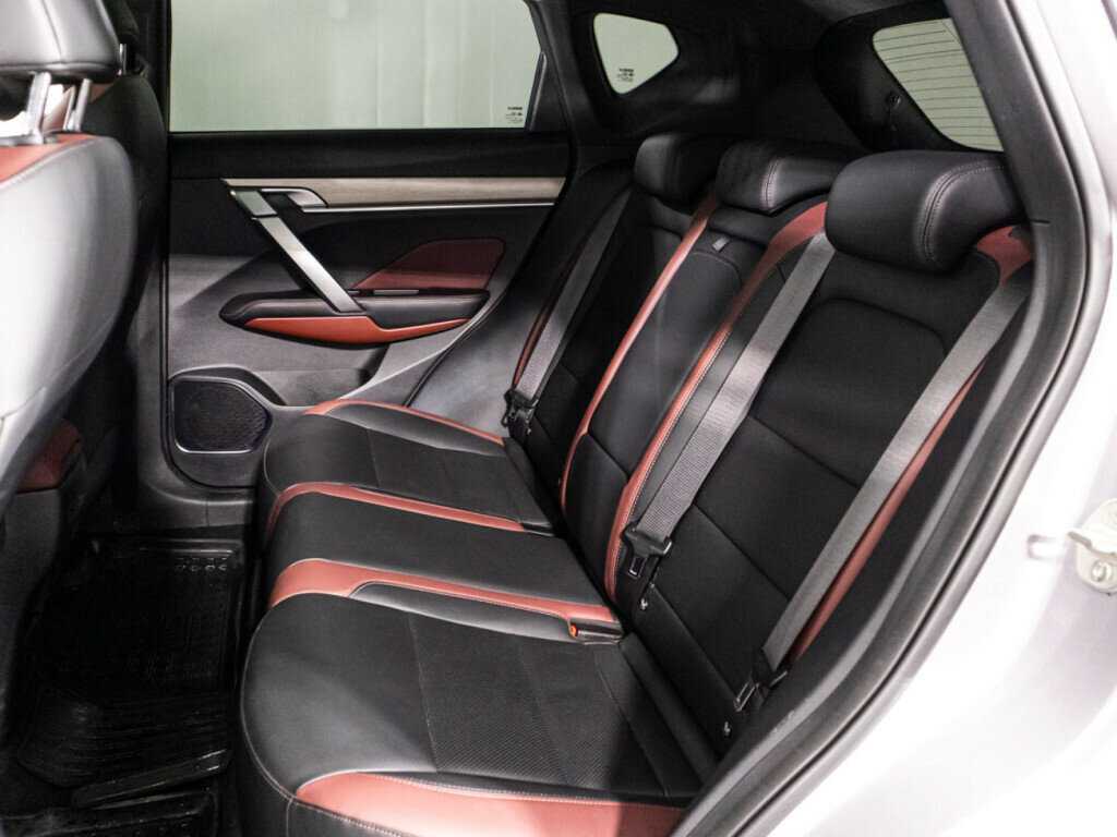 Б/У Джили Кулрэй 2023 года. Фото: #9