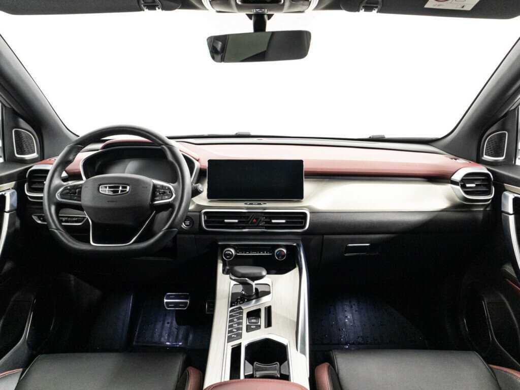 Б/У Джили Кулрэй 2023 года. Фото: #12