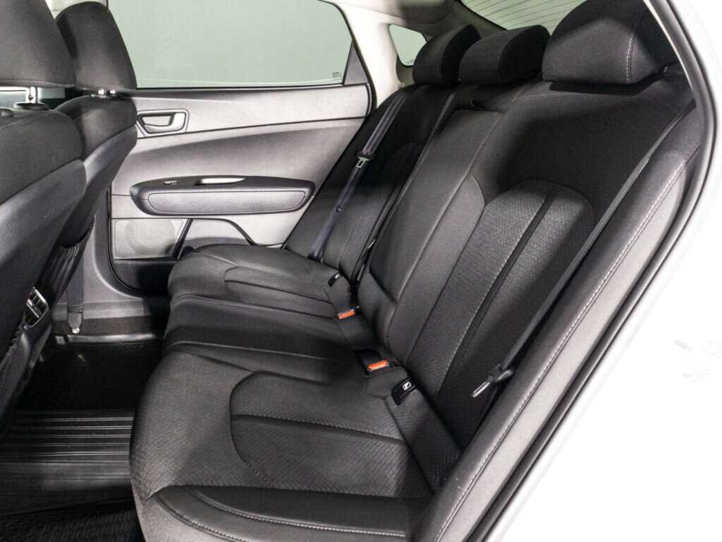 Б/У Киа Оптима 2019 года. Фото: #7