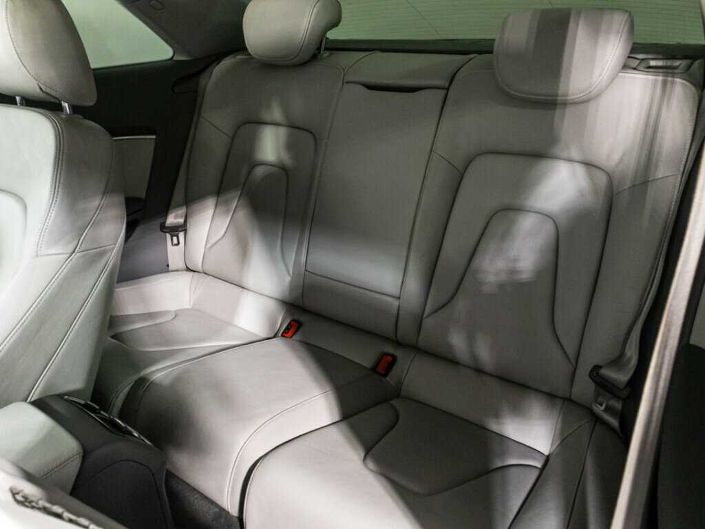 Б/У Ауди А5 2012 года. Фото: #9