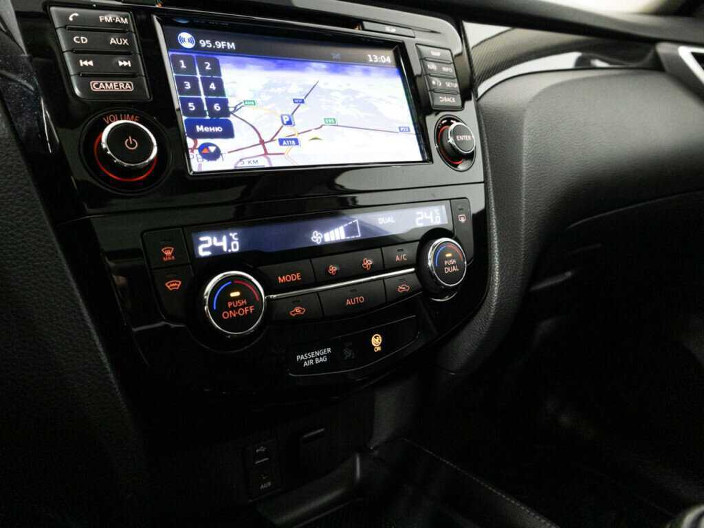 Б/У Ниссан Икс-Трейл 2016 года. Фото: #18