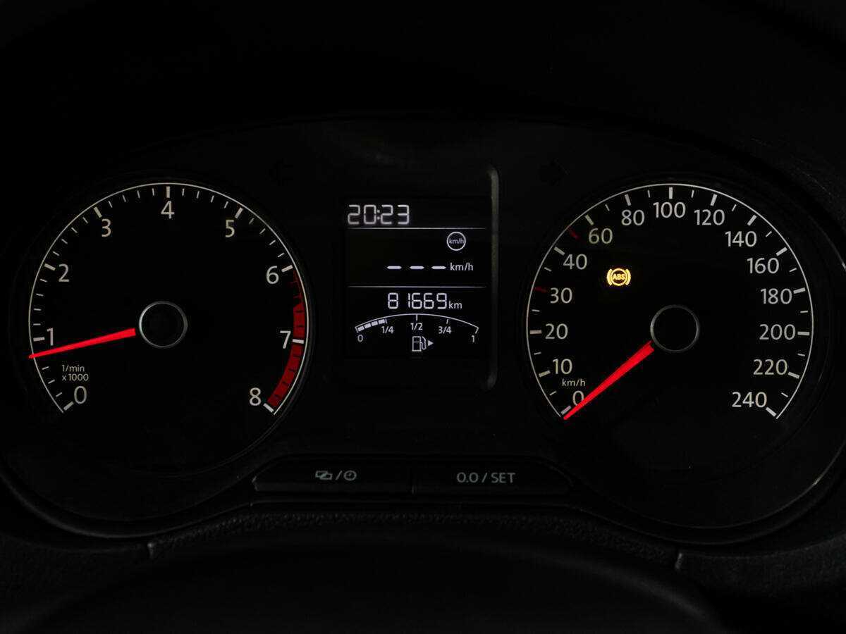 Б/У Фольксваген Поло 2017 года. Фото: #11