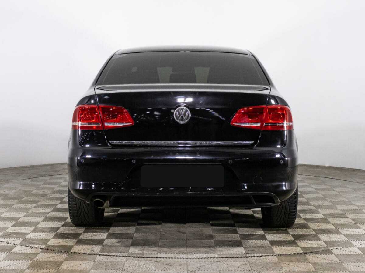 Б/У Фольксваген Пассат 2013 года. Фото: #5